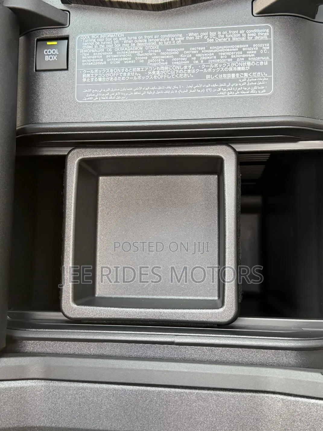Toyota Land Cruiser Prado 2.8 2023 Black