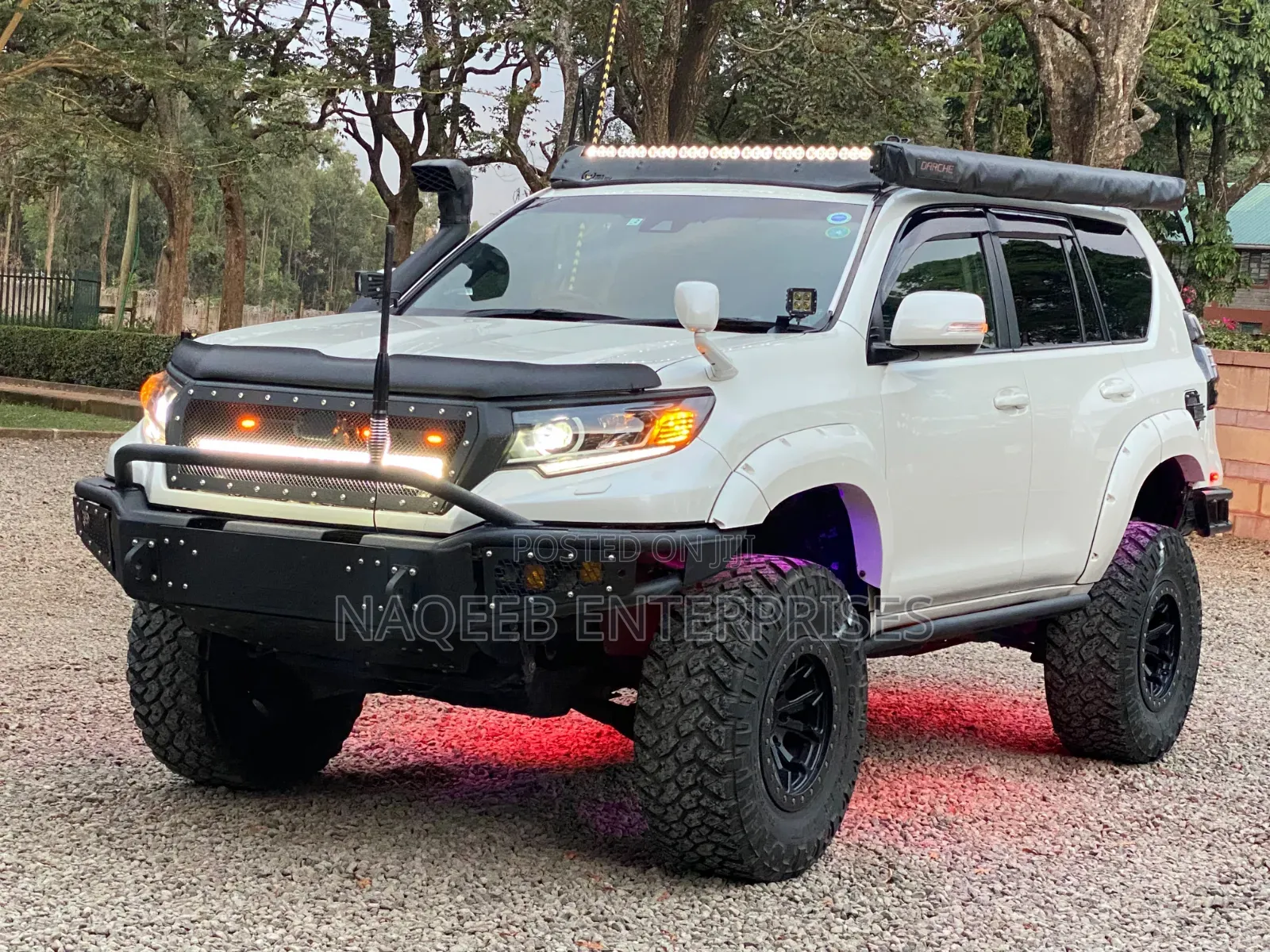 Toyota Land Cruiser Prado 2019 White