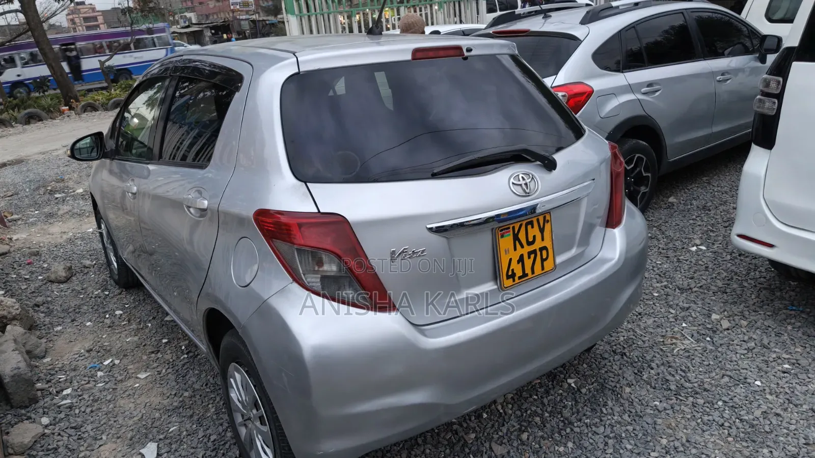 Toyota Vitz 2013 Silver