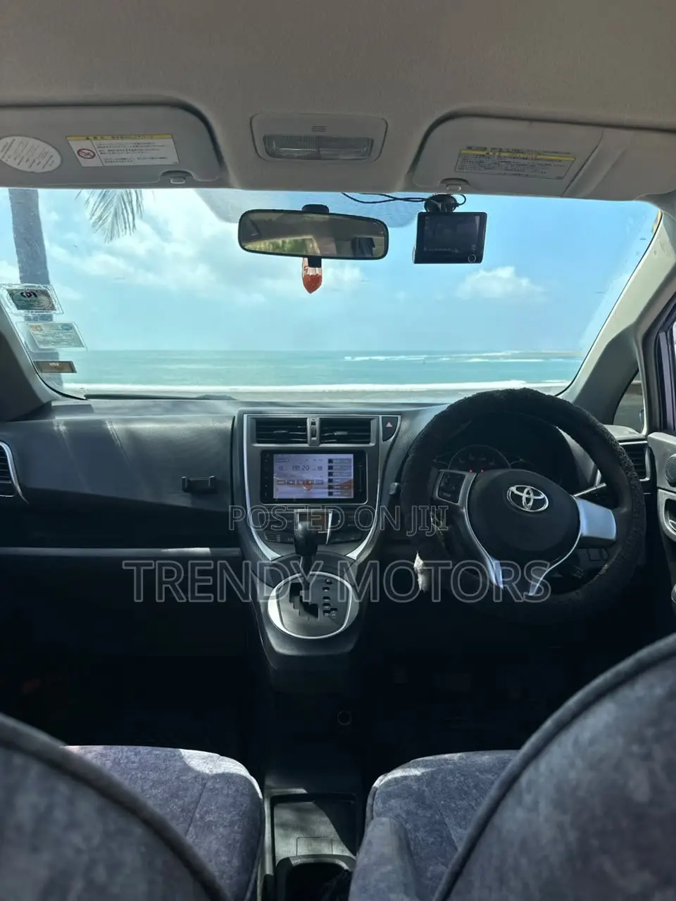 Toyota Ractis 2012 Blue
