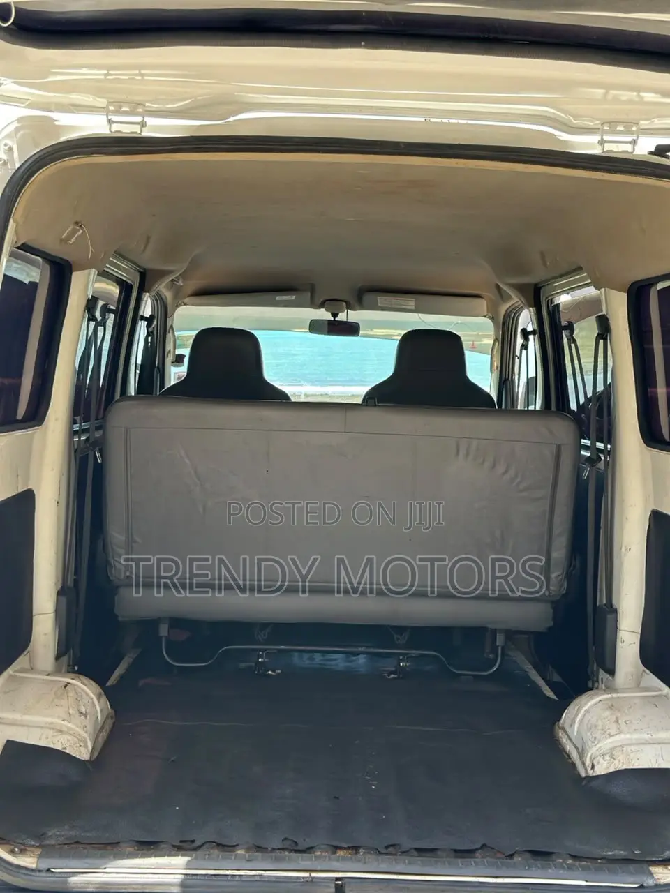 Toyota TownAce 2012 White