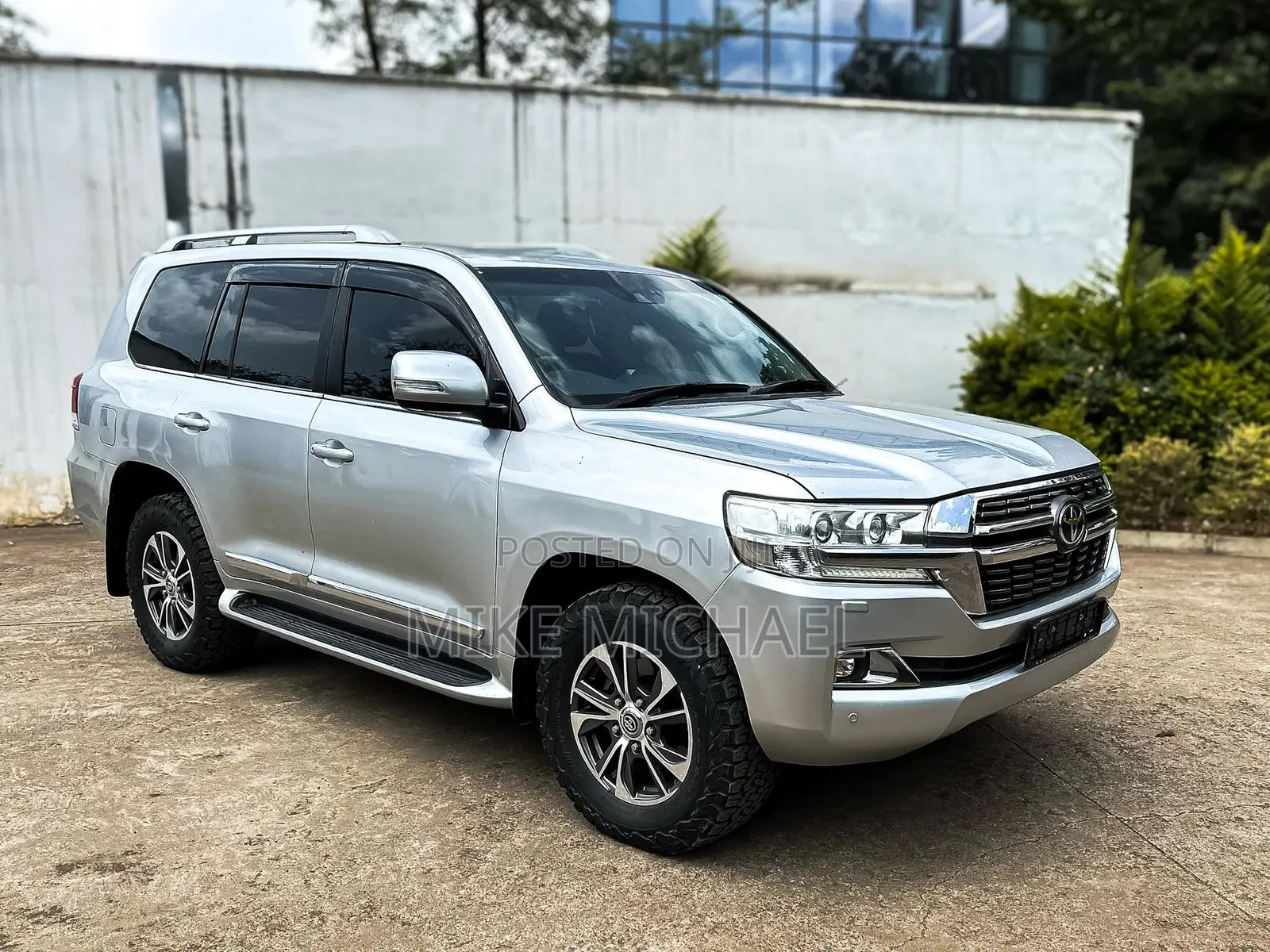 Toyota Land Cruiser 2018 Silver