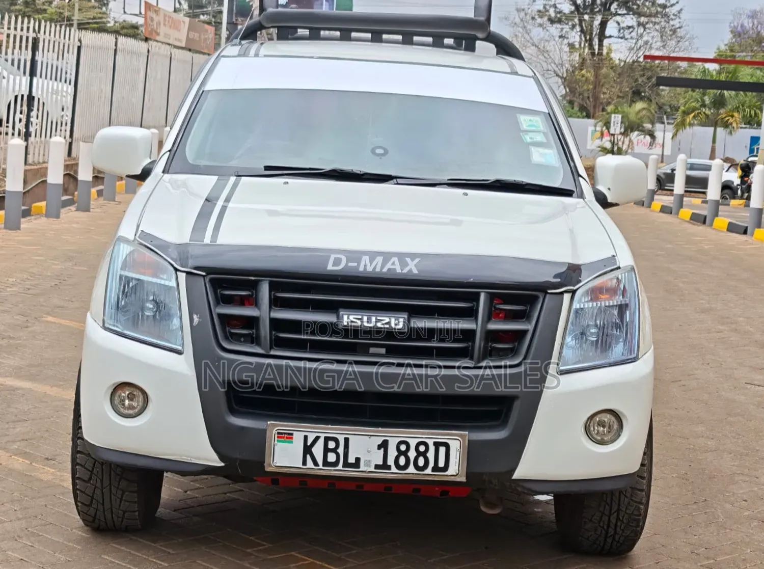 Isuzu D-MAX 2009 White