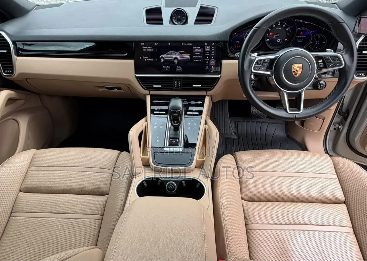 Porsche Cayenne 2020 Pearl