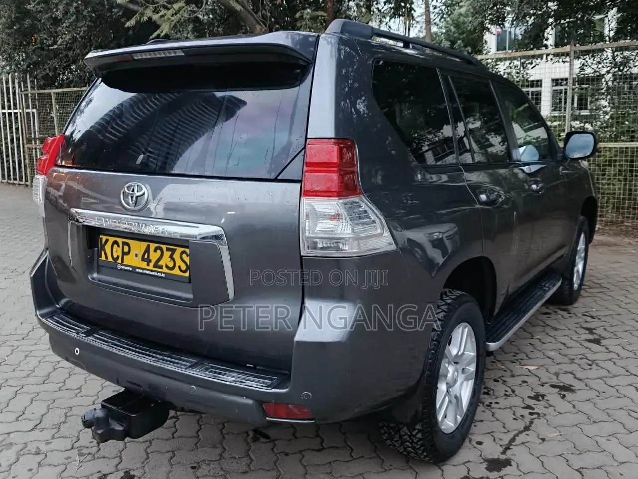 Toyota Land Cruiser Prado 3.0 TD 2010 Gray