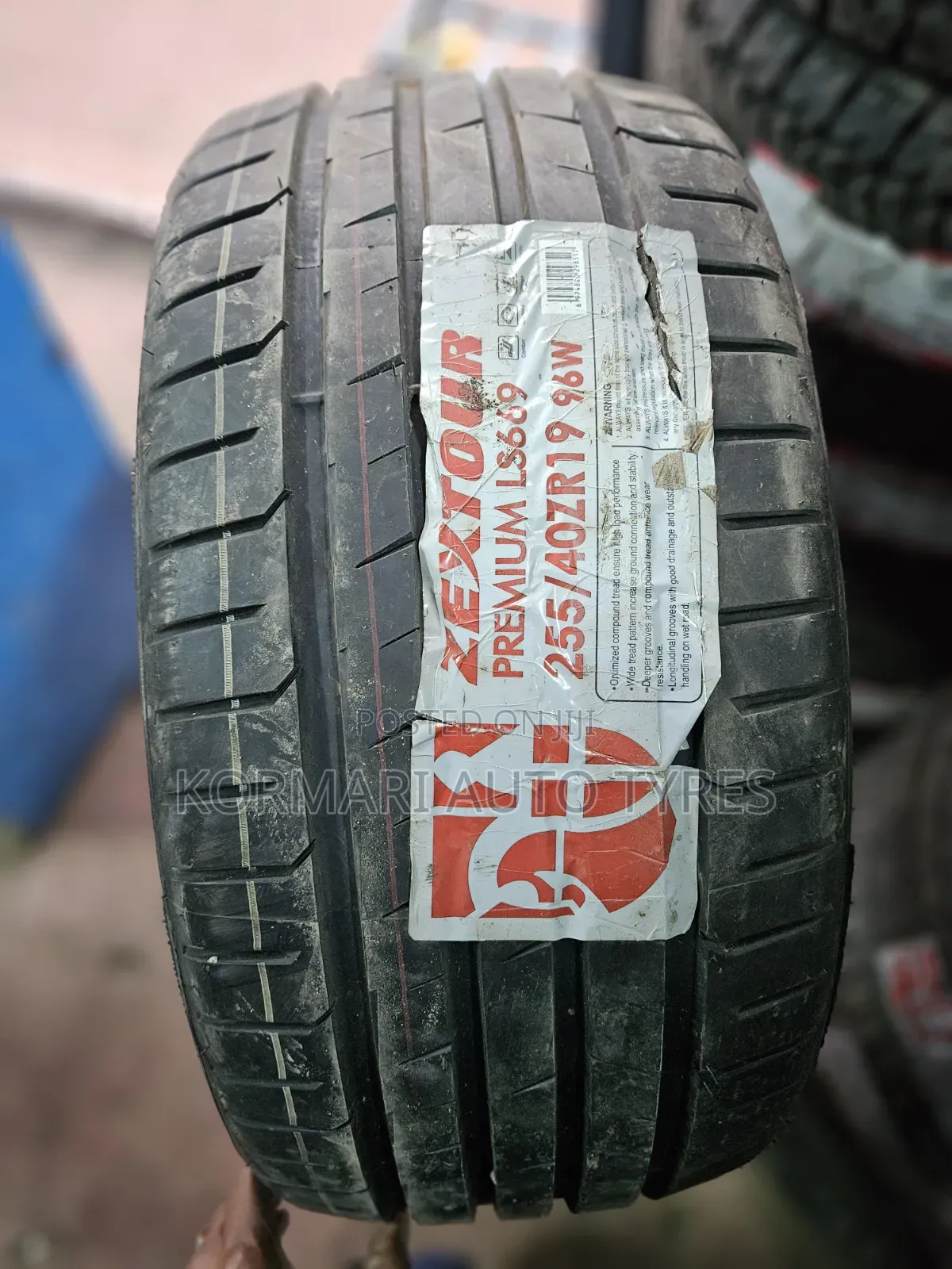 255/40r19 Zextour Tire