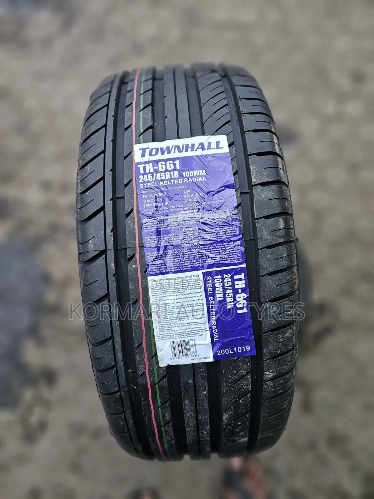 245/45r18 Townhall Tire