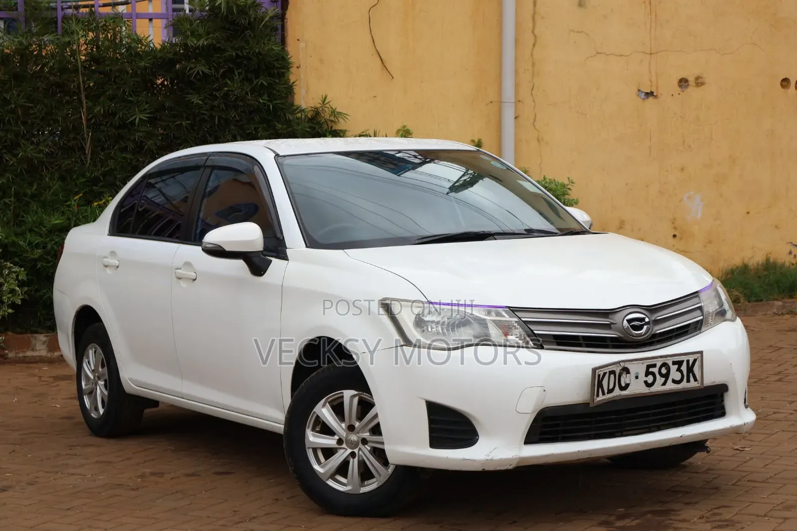 Toyota Axio 2014 White
