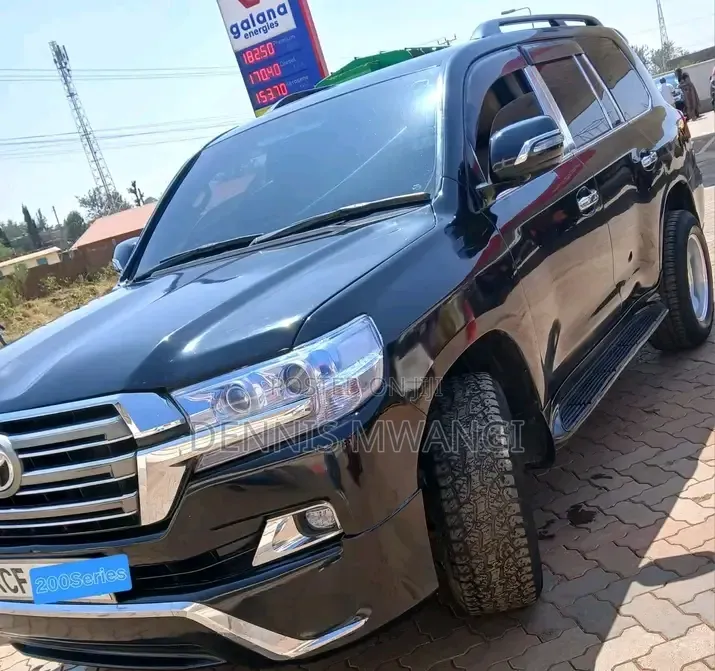 Toyota Land Cruiser 5.7 V8 2009 Black