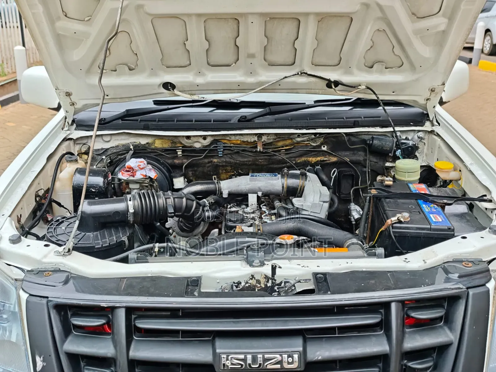 Isuzu D-MAX 2009 White