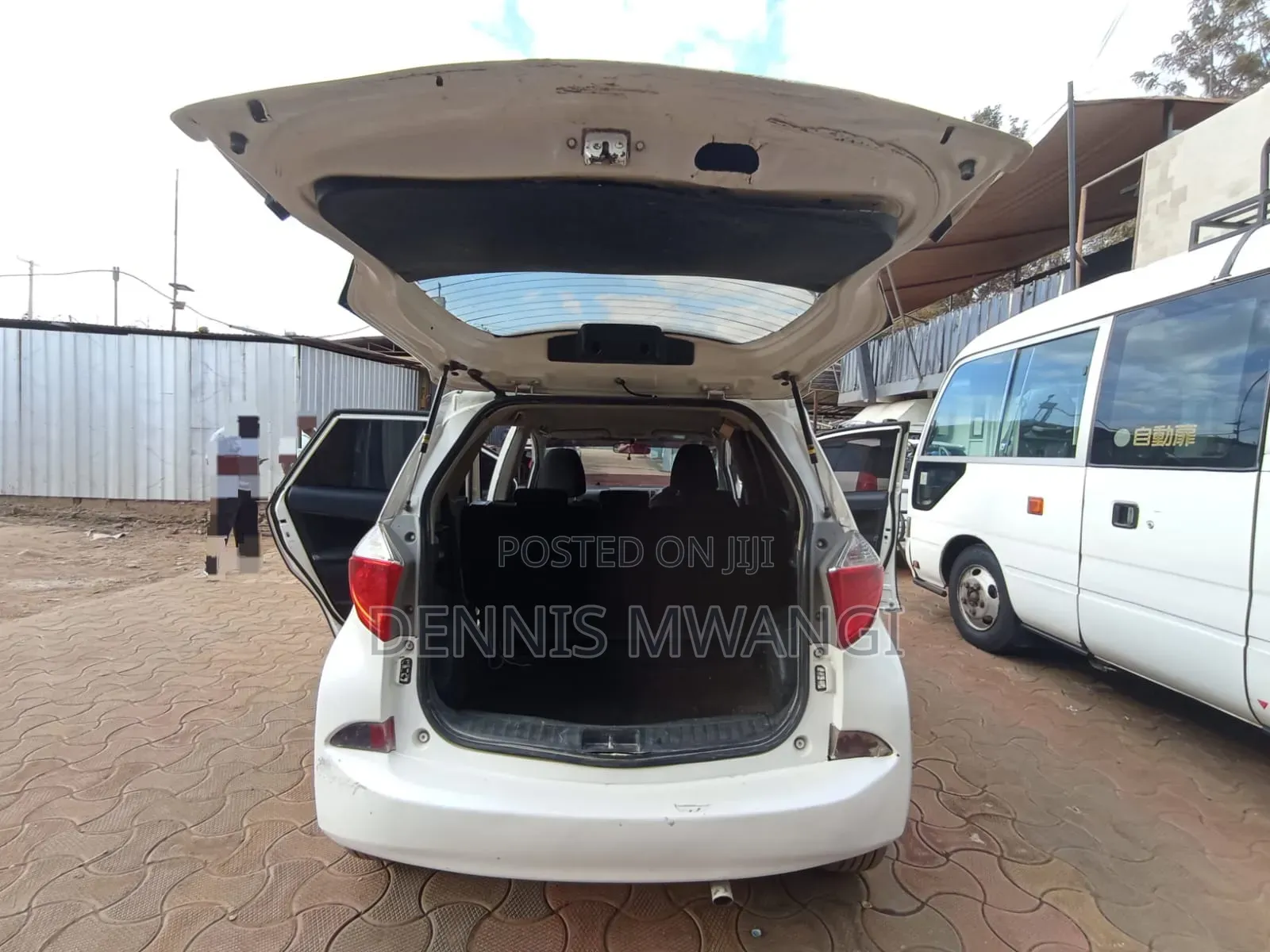 Toyota Ractis 2012 White