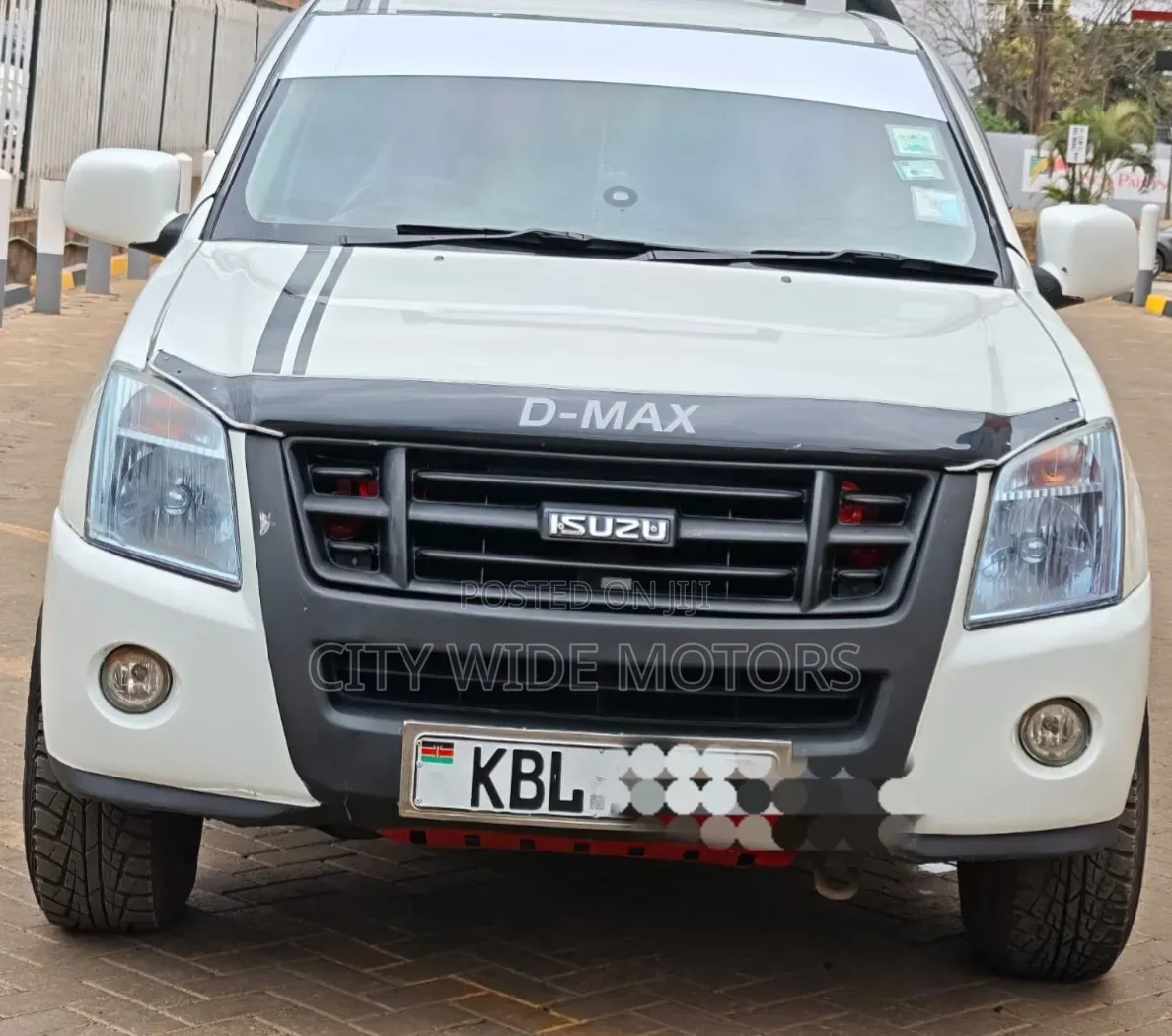 Isuzu D-MAX 2009 White