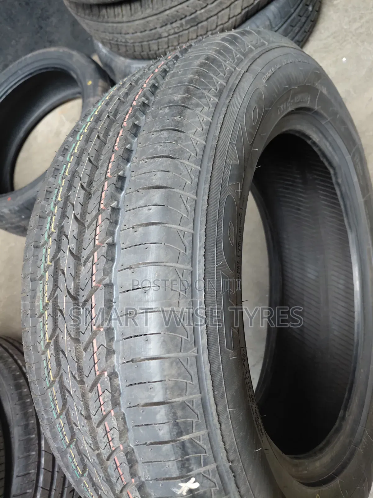 225/60r17 Toyo Open Country U/T
