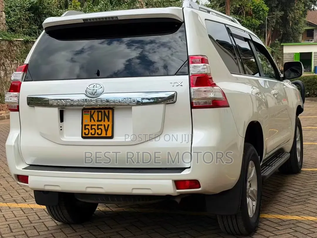 Toyota Land Cruiser Prado 2.8 D-4D 2016 Off white