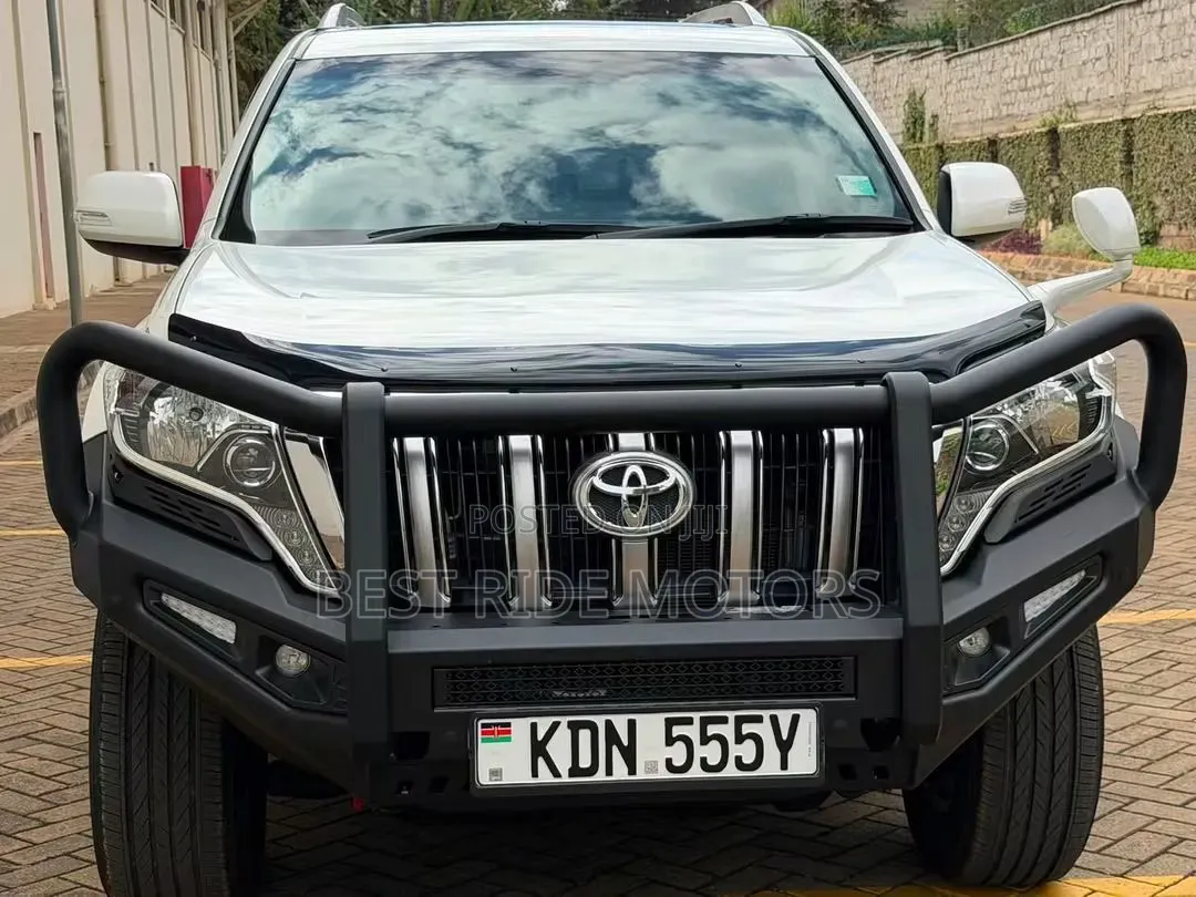 Toyota Land Cruiser Prado 2.8 D-4D 2016 Off white