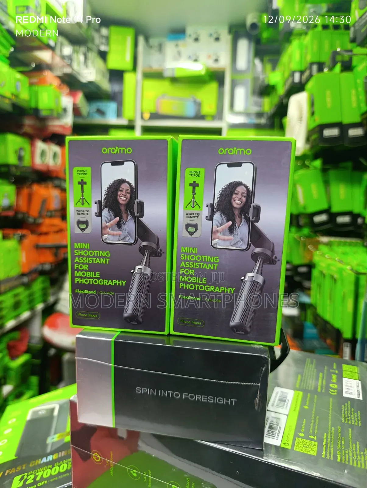 Oraimo FlexiStand Phone Tripod and Bluetooth Remote Control