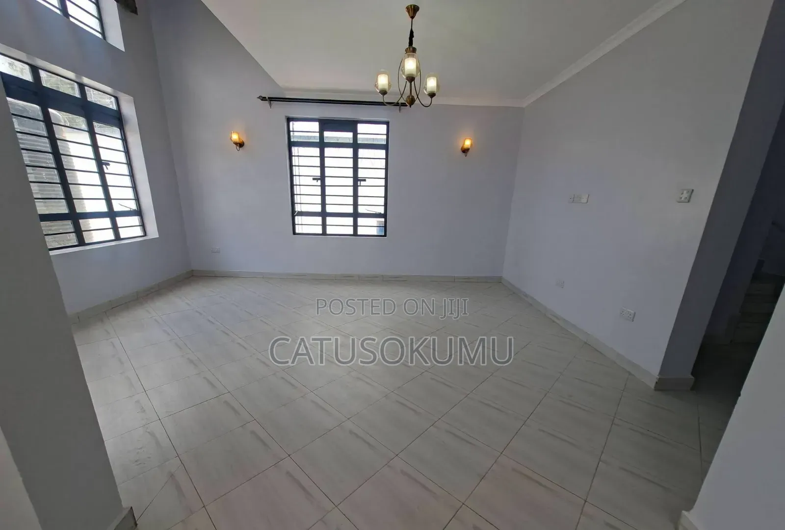 5bdrm Maisonette in Katani for rent