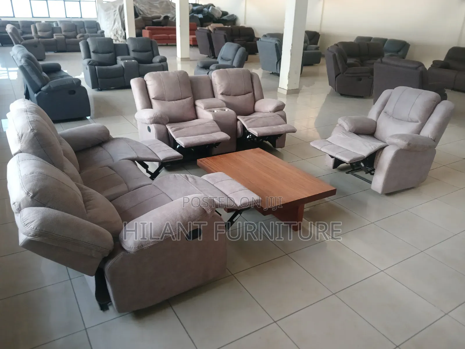 Stylish Elegant Six-Seater Reclining Sofa