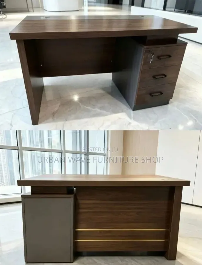Leaders Desk