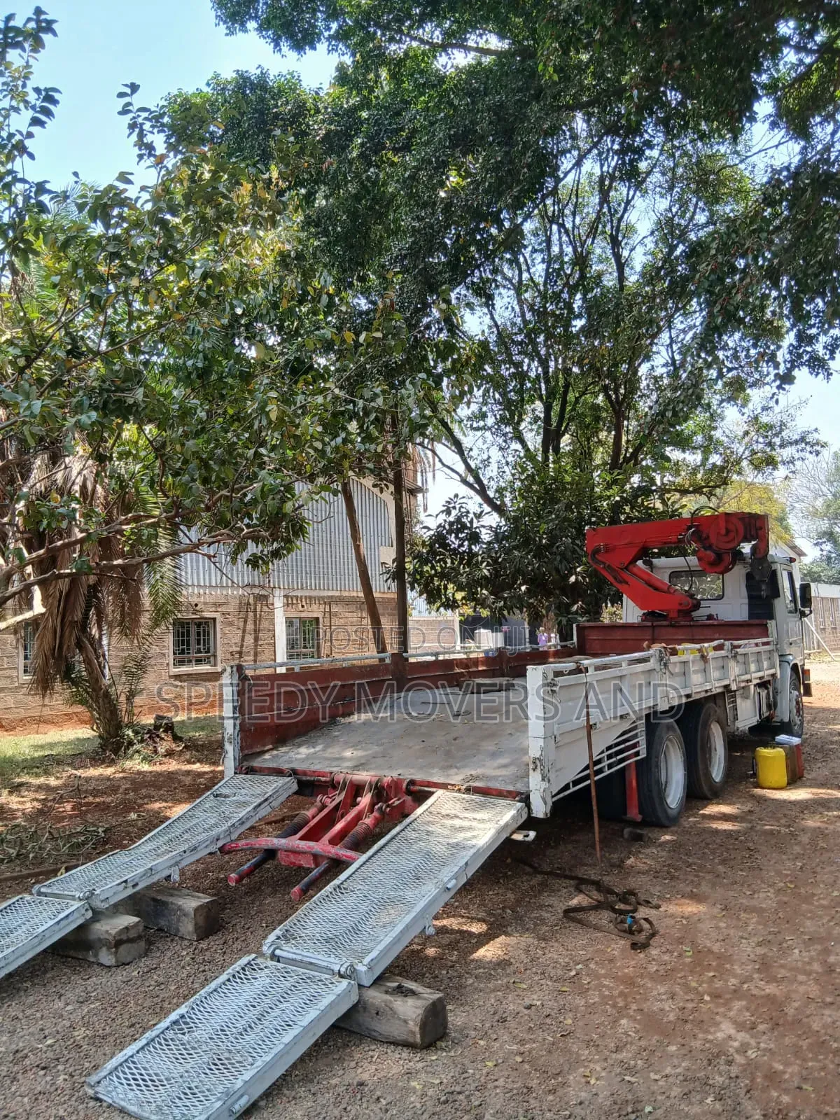 Ten Wheeer Low Loader for Hire Available