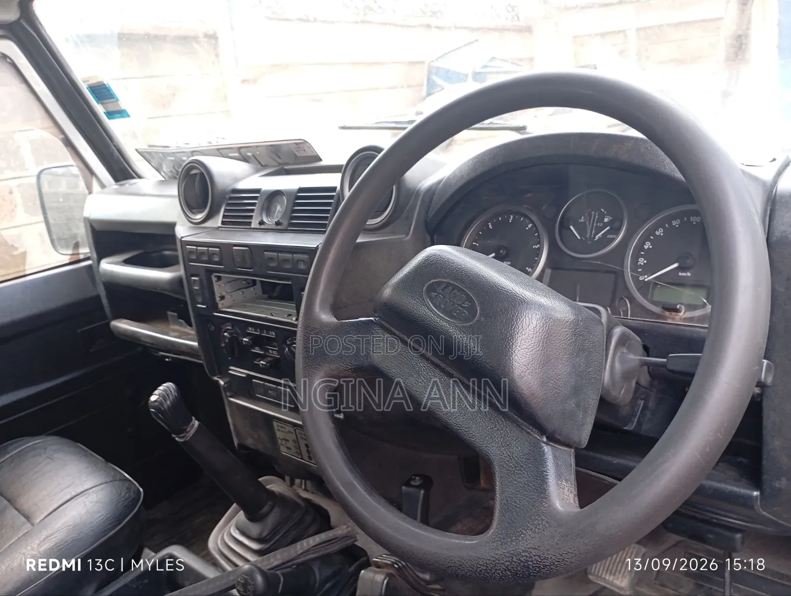 Land Rover Defender 2004 Gray