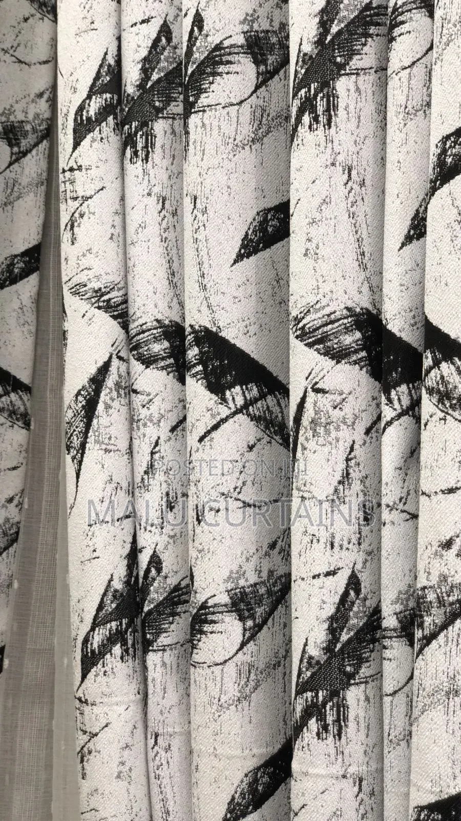 Black White Abstract Leaf Curtain