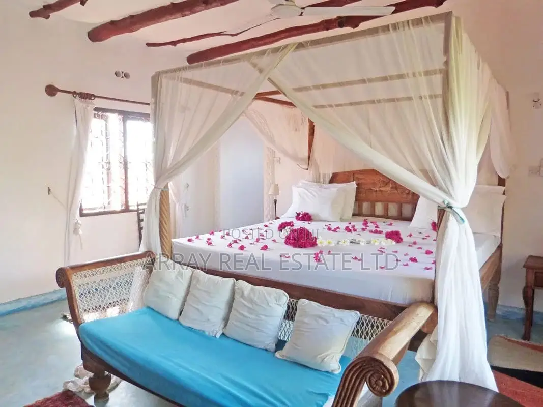 Furnished 5bdrm Villa in Watamu for sale