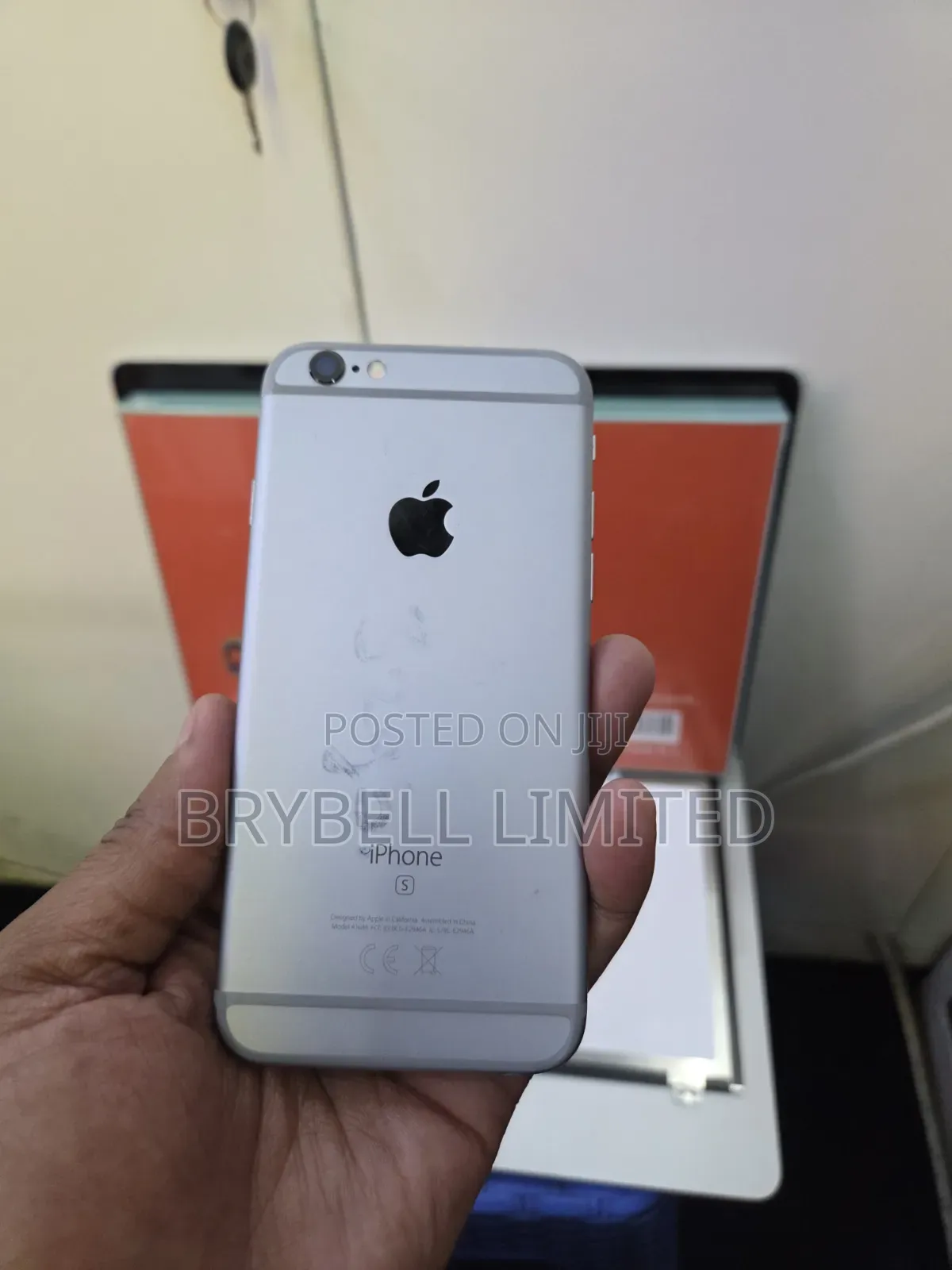 Apple iPhone 6s 32 GB Silver