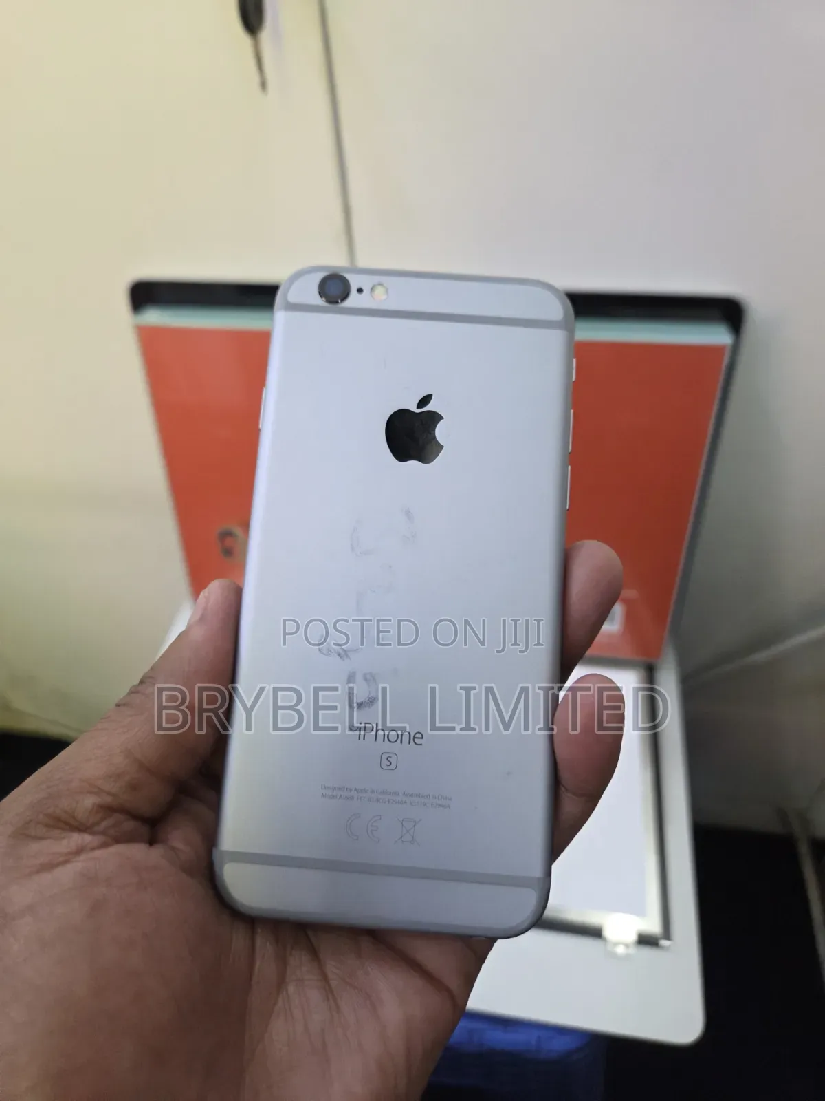 Apple iPhone 6s 32 GB Silver