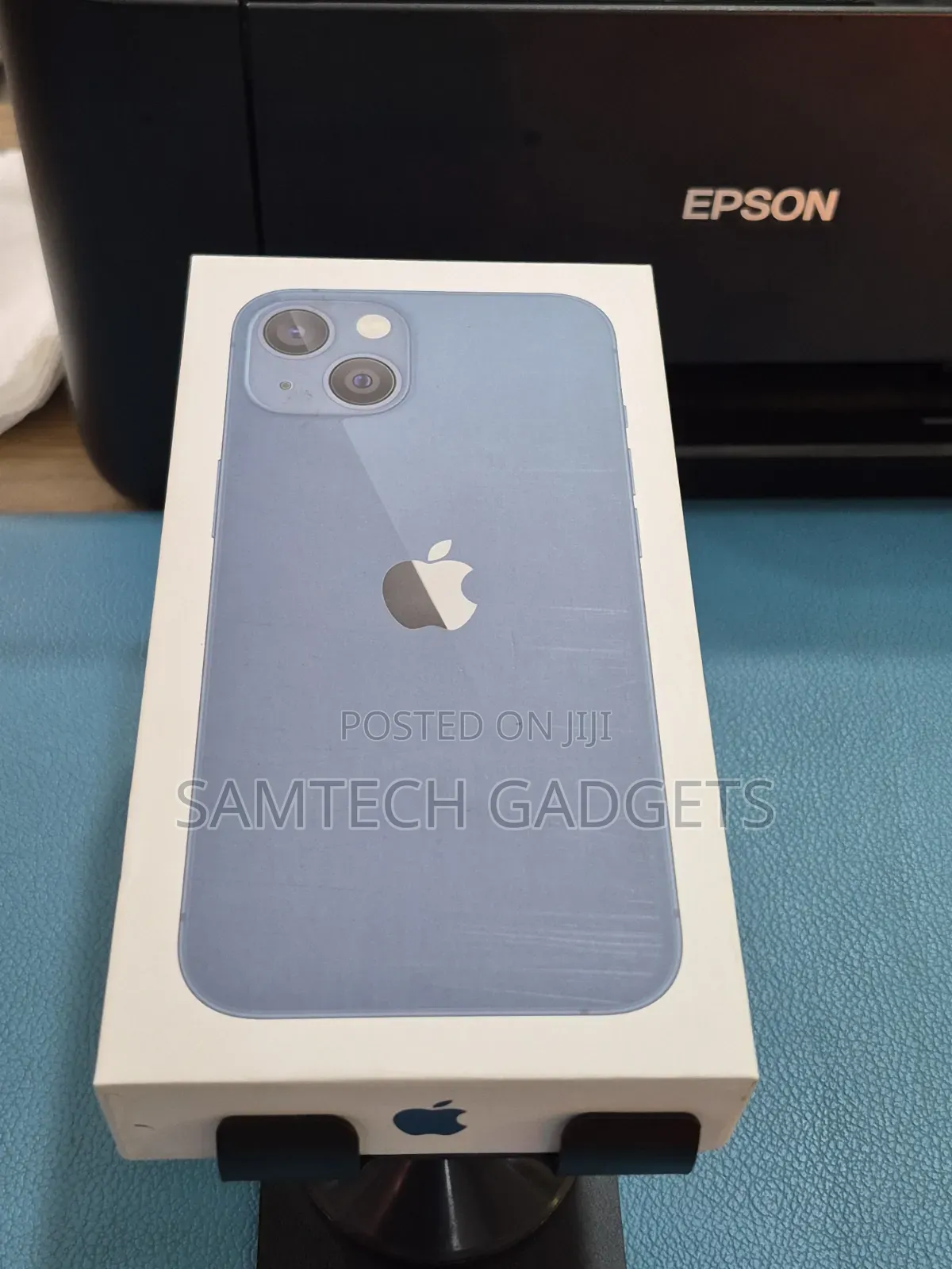 New Apple iPhone 13 128 GB Blue