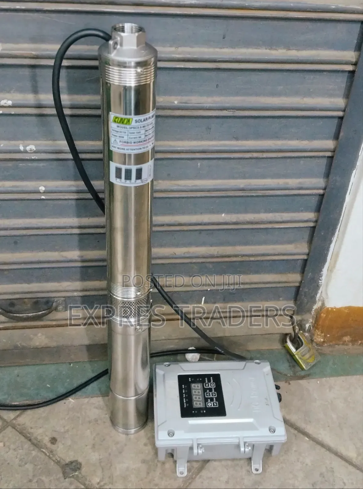 90 Metres,750 W Solar Submersible Pump