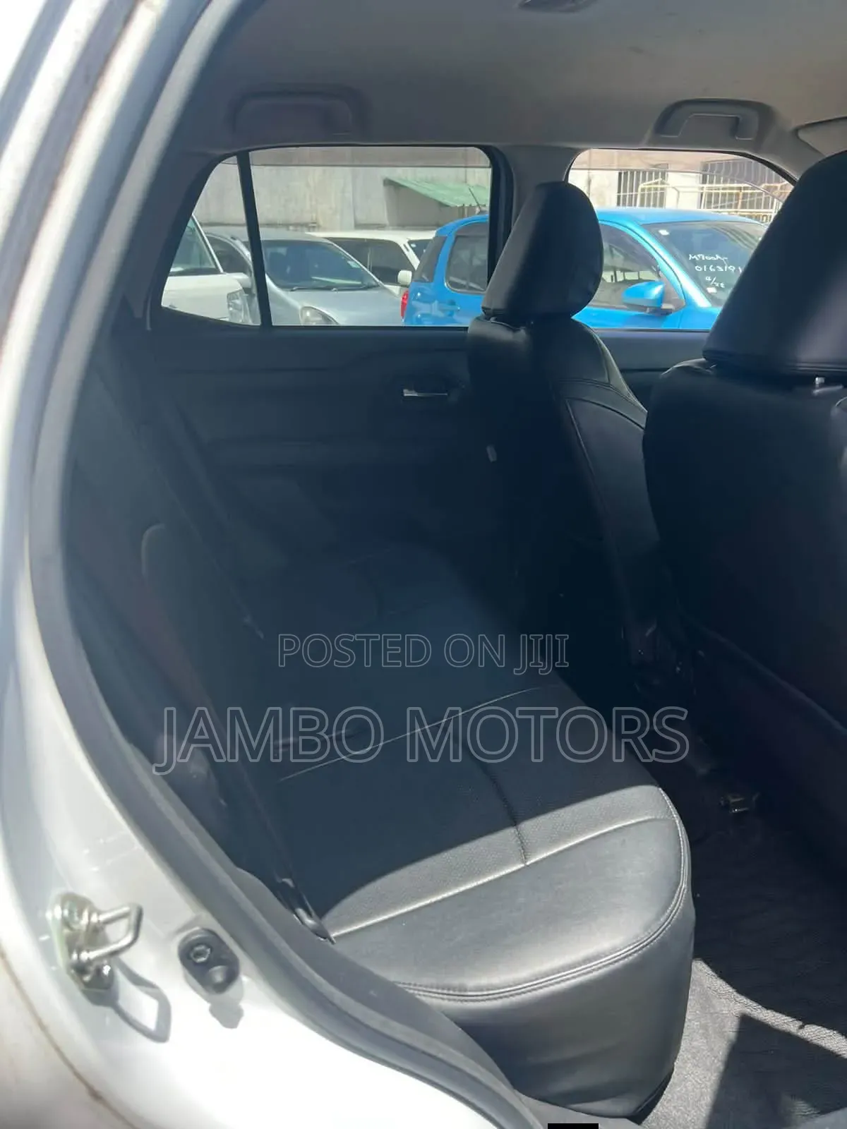 Daihatsu Rocky 2020 White