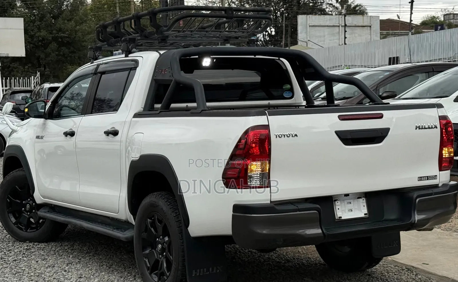 Toyota Hilux 2019 Pearl