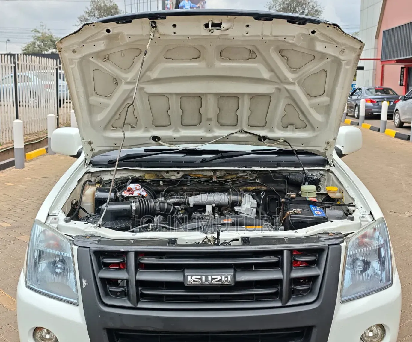 Isuzu D-MAX 2009 White