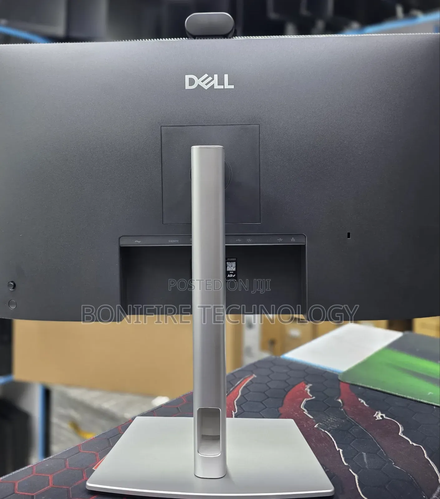 Dell Pro P2726DEB 27 Inch QHD Conferencing Monitor