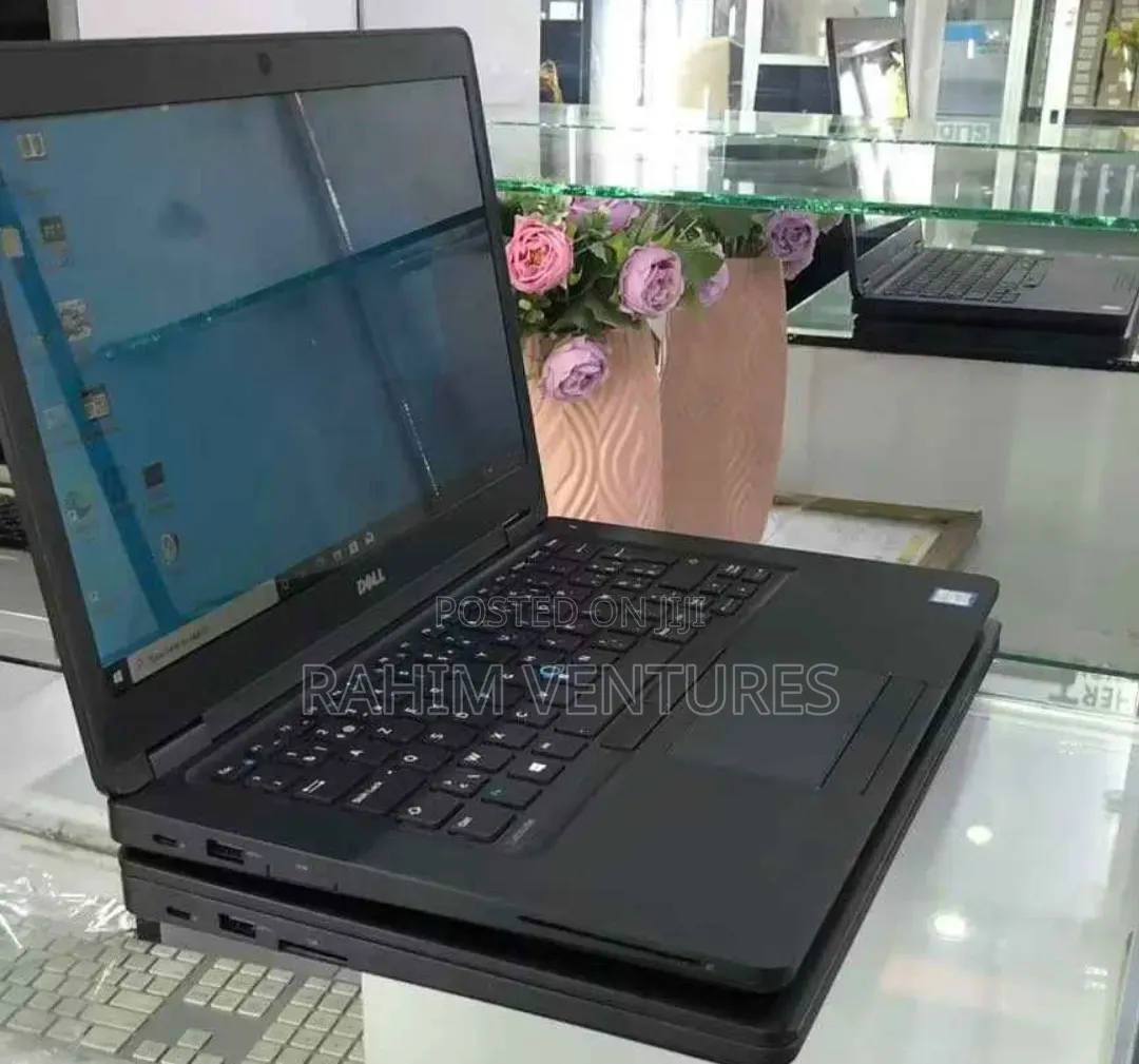 Laptop Dell Latitude 14 5480 8GB Intel Core i5 SSD 256GB