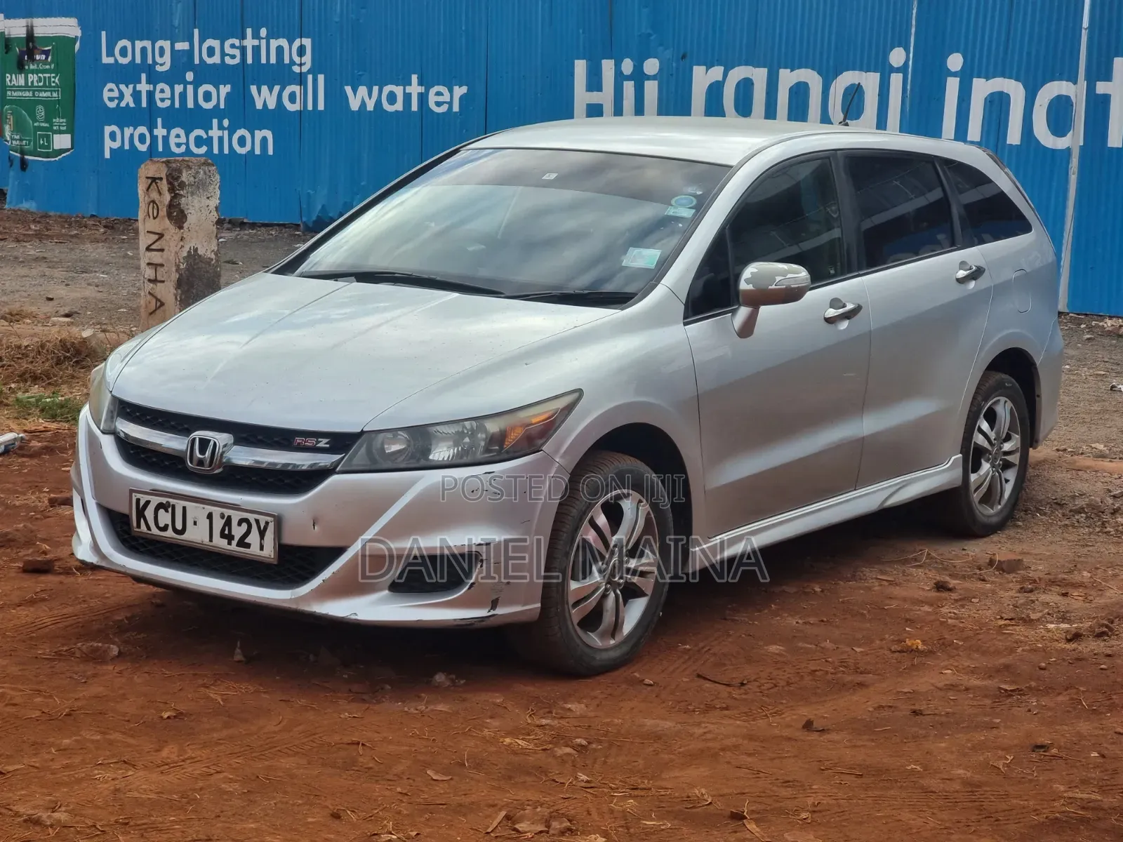 Honda Stream 2012 Silver