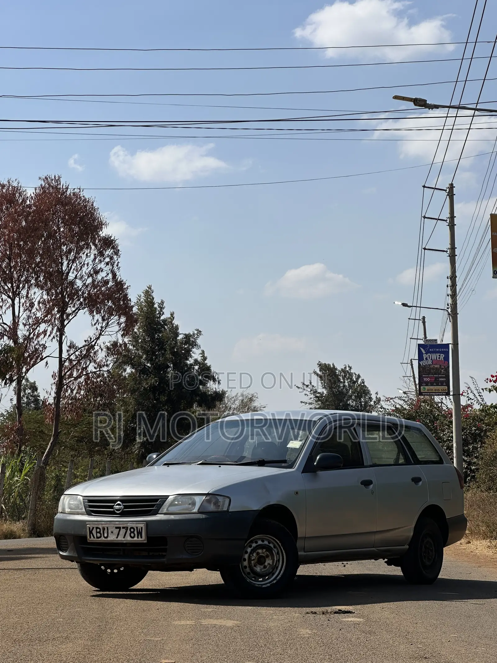 Nissan Advan 2006 Silver