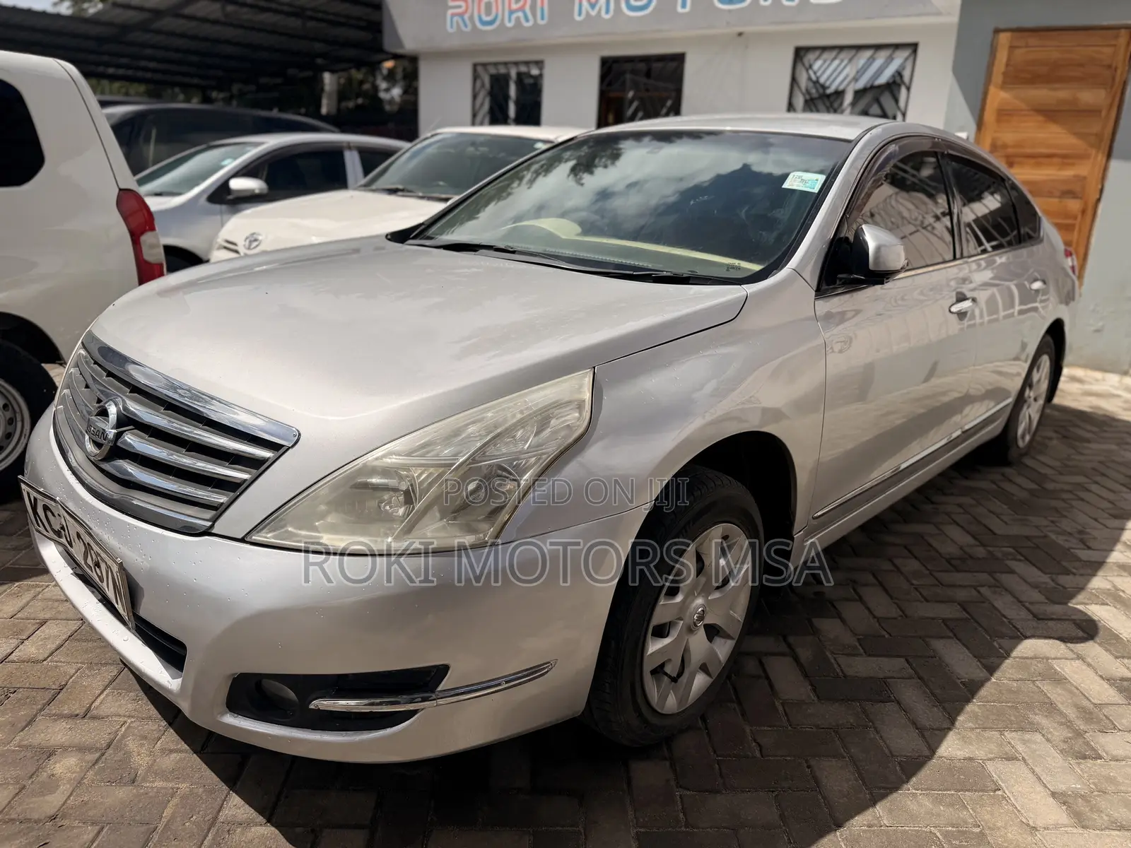 Nissan Teana 2009 Silver