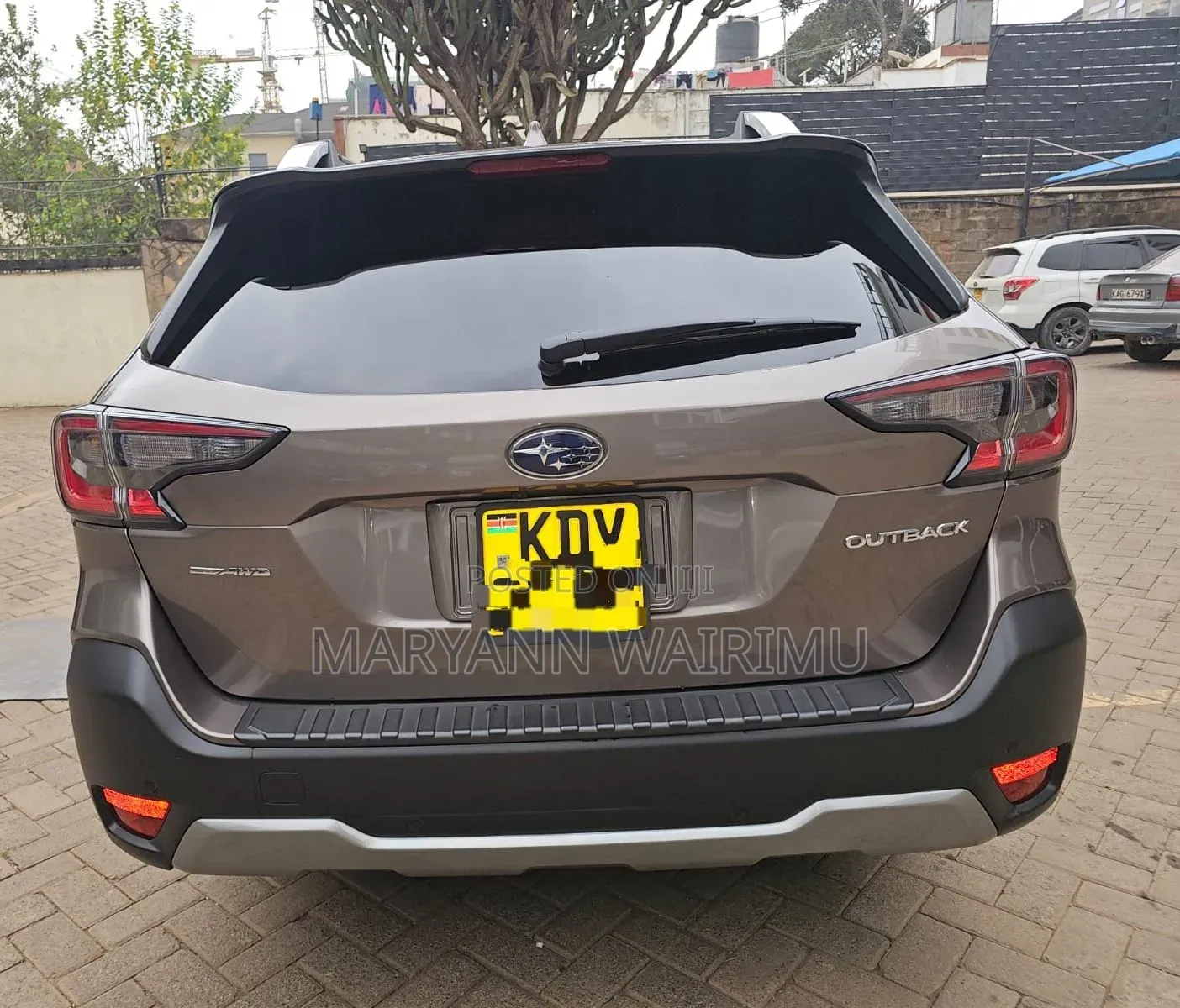 Subaru Outback 2023 Brown