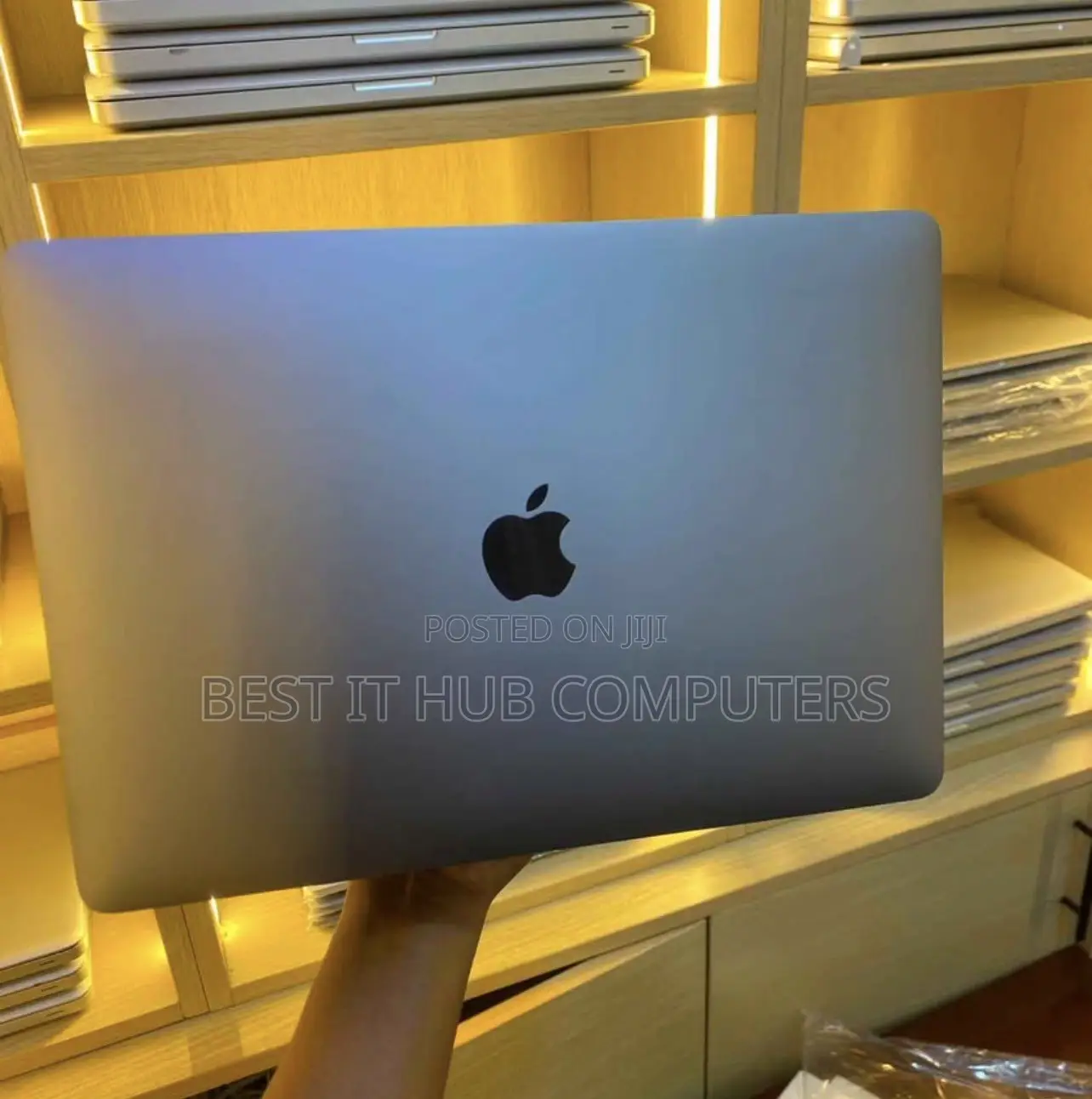Laptop Apple MacBook Pro 2020 32GB Intel Core i7 SSD 512GB