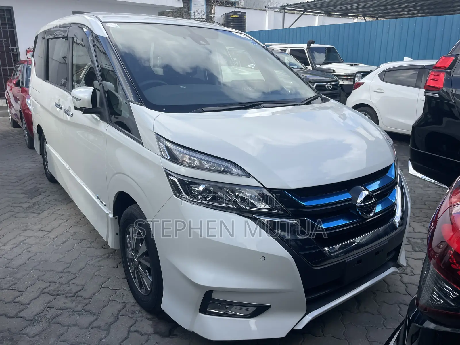 Nissan Serena 2018 White