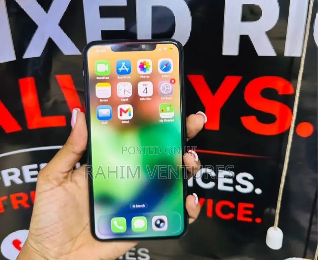 Apple iPhone 11 Pro Max 64 GB Green