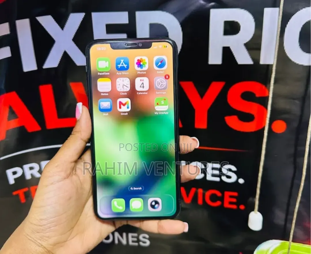 Apple iPhone 11 Pro Max 64 GB Green
