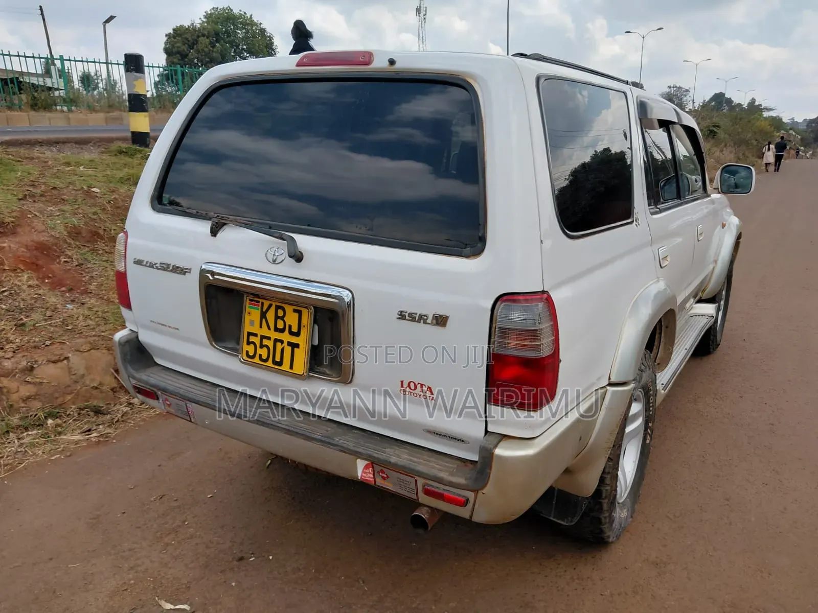 Toyota Hilux Surf 2.7 SSR 2002 White