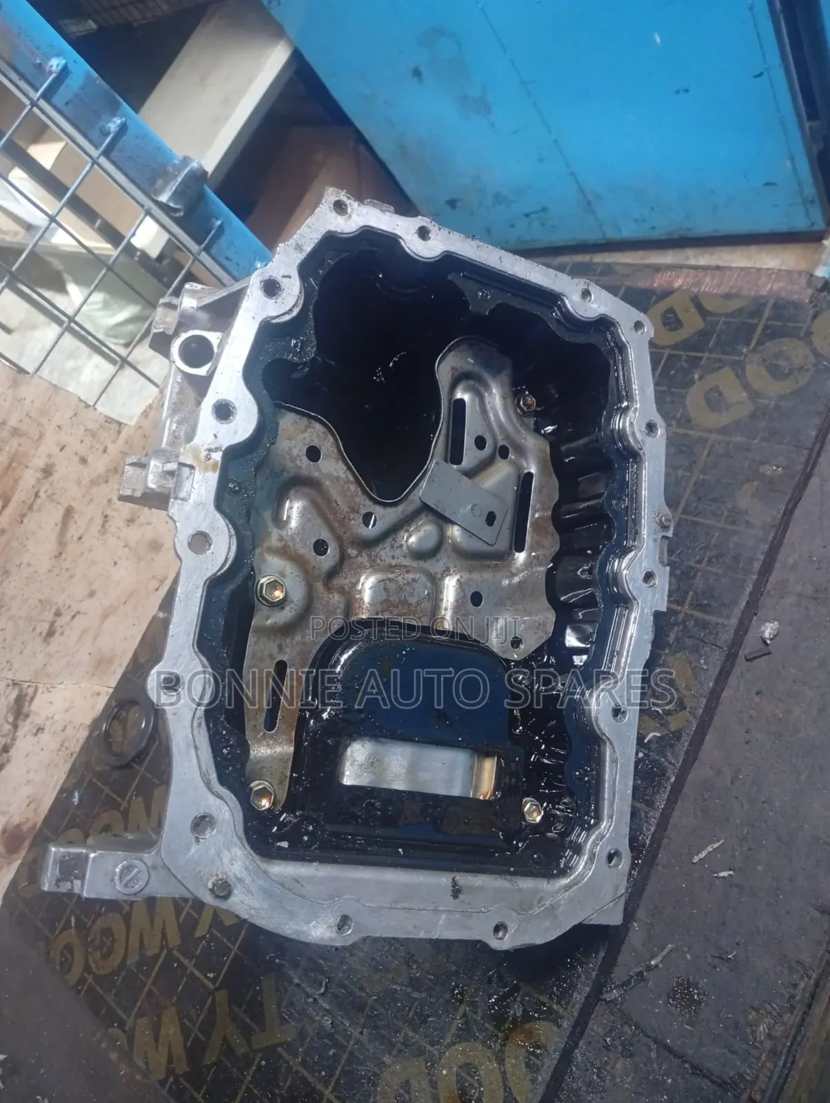 Toyota Vitz Engine Oil Sump