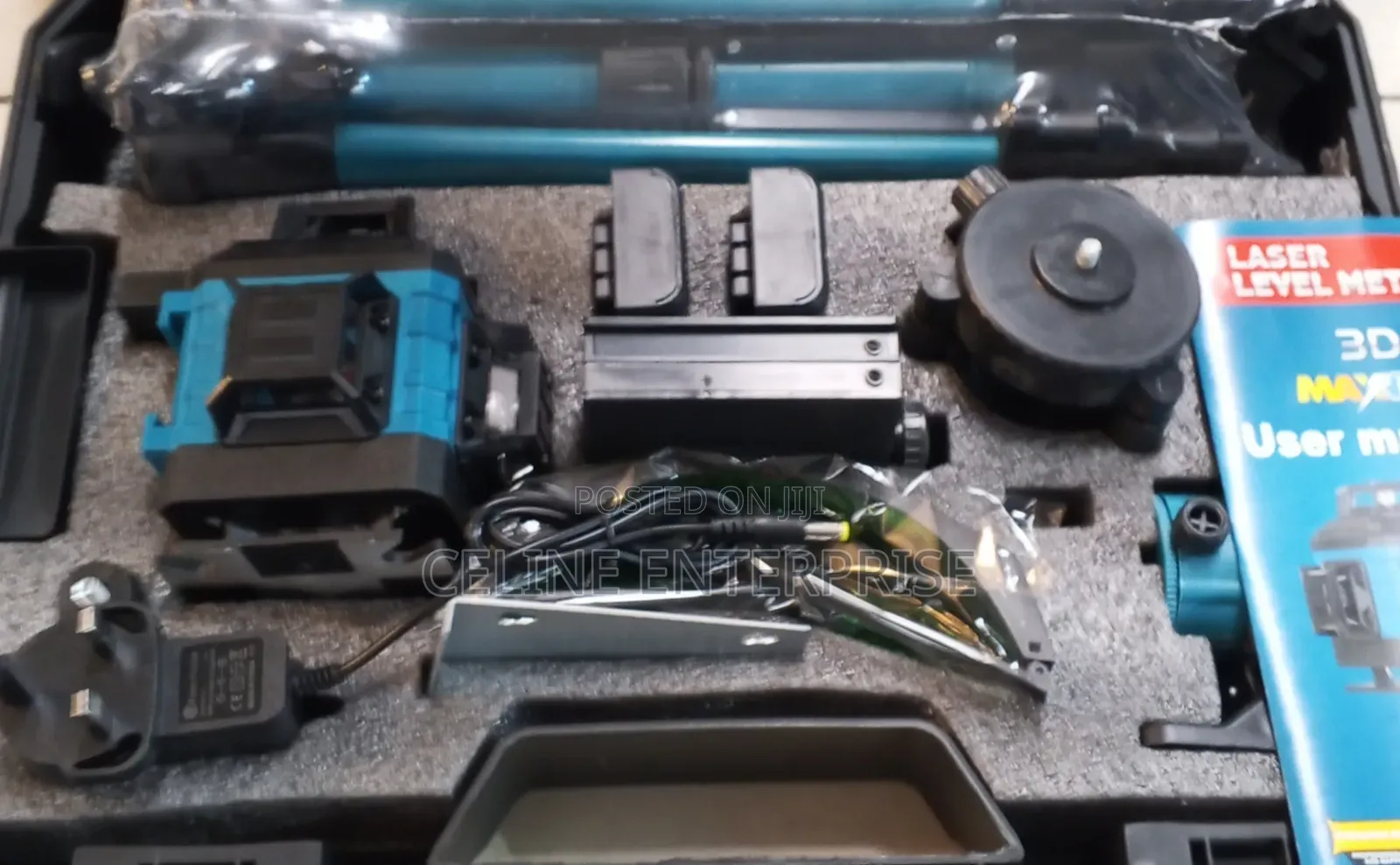 Makita Laser Level – Accurate Line Leveling for Construction