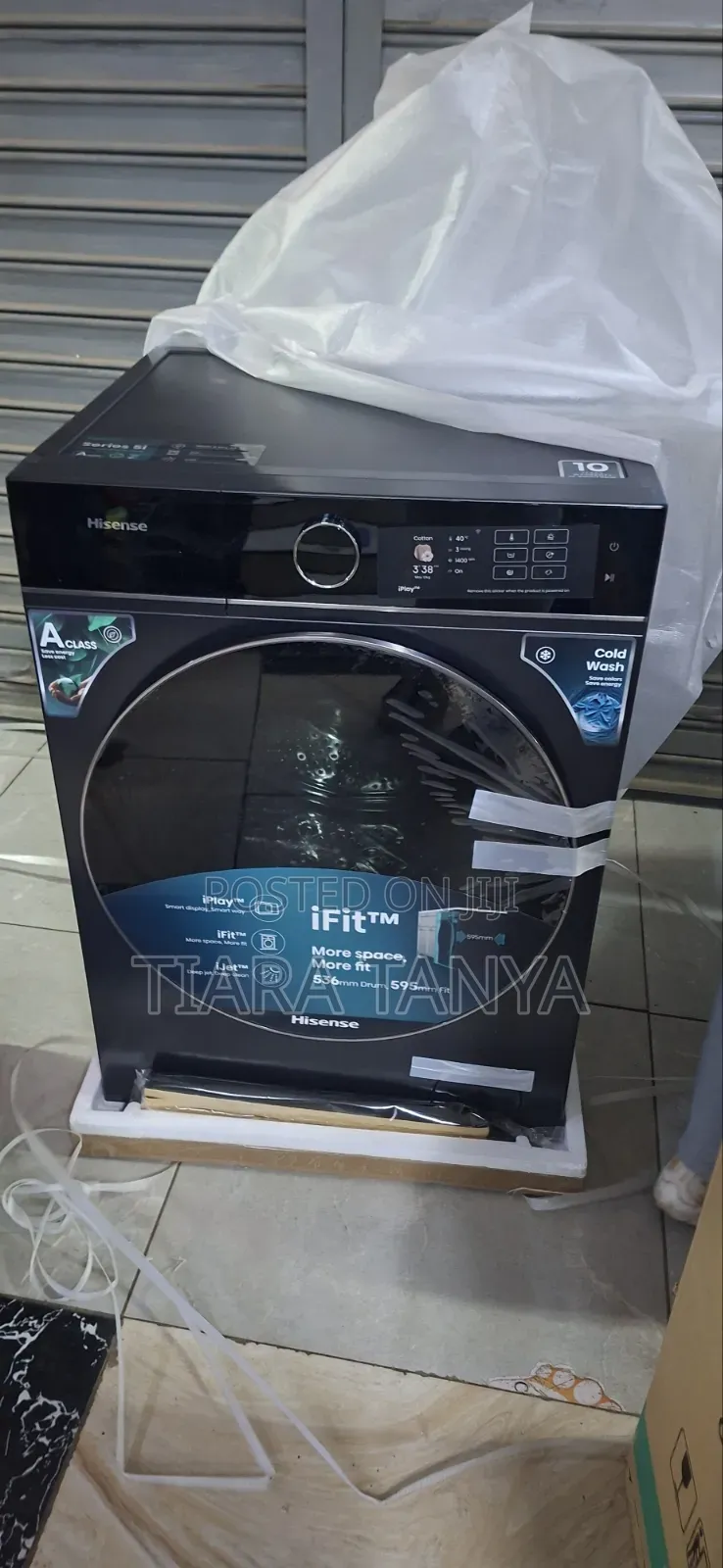 Hisense 12/8kg Front Load Wash Dry Washing Machine