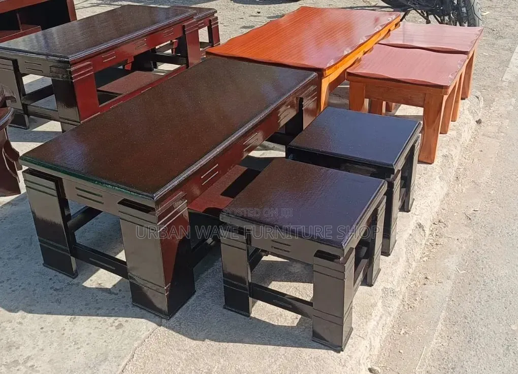 All Coffee Tables With 2 Stools