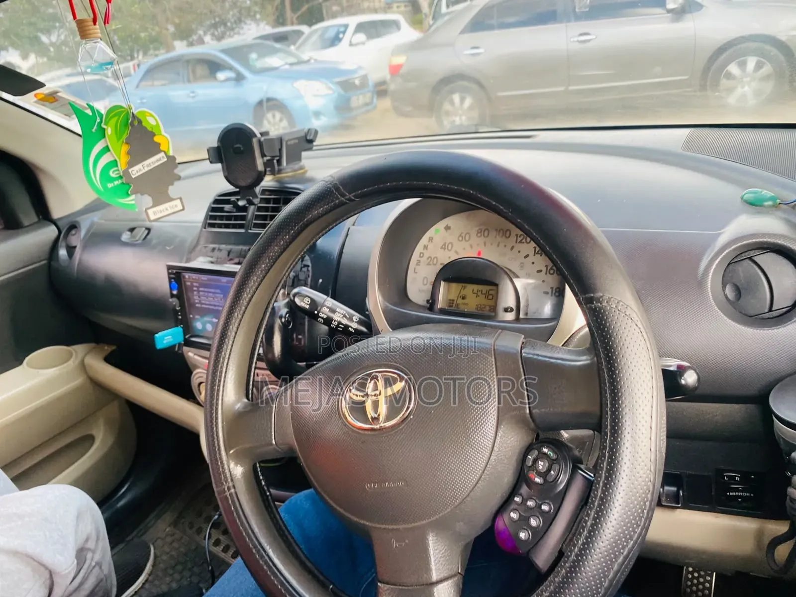 Toyota Passo 2009 Silver